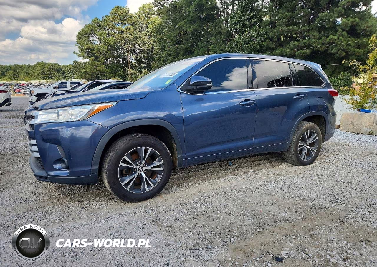 2017 Toyota Highlander Le VIN:5TDZZRFH2HS198054 - 1