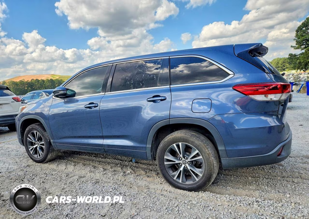 2017 Toyota Highlander Le VIN:5TDZZRFH2HS198054 - 2