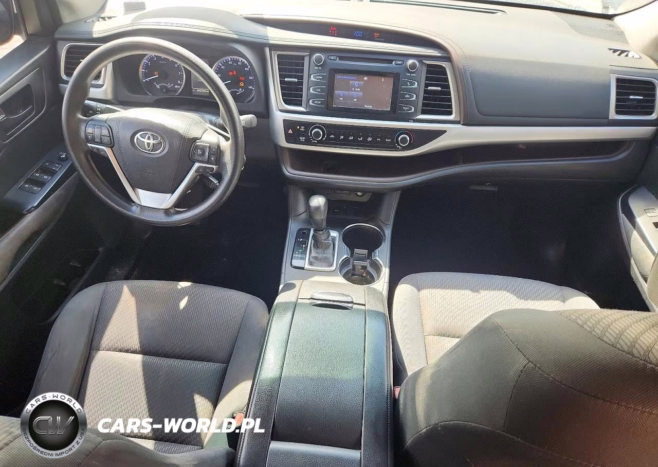 2017 Toyota Highlander Le VIN:5TDZZRFH2HS198054 - 8