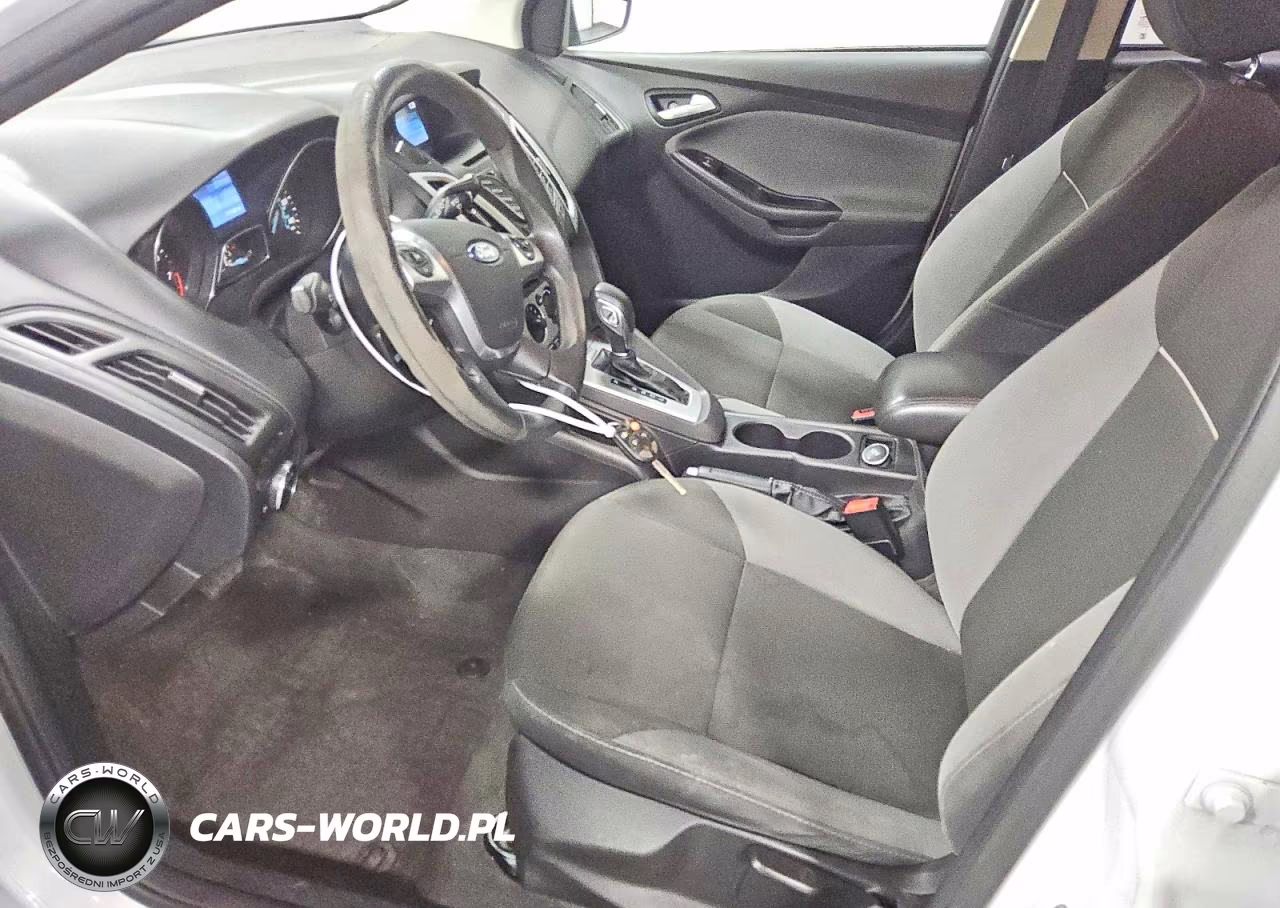 2014 Ford Focus Se VIN:1FADP3K21EL301613 - 7