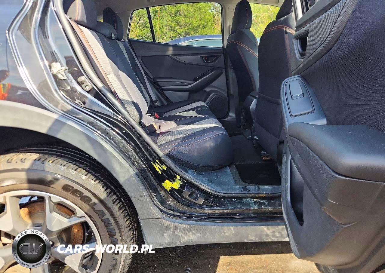 2019 Subaru Crosstrek Premium VIN:JF2GTACC0K8266125 - 13