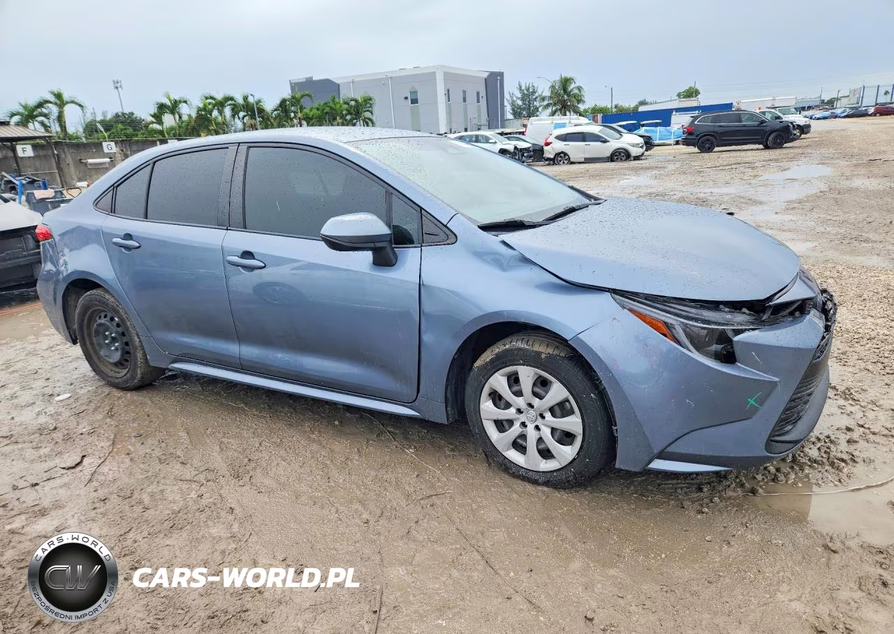 2023 Toyota Corolla Le VIN:JTDB4MEE9P3008423 - 4