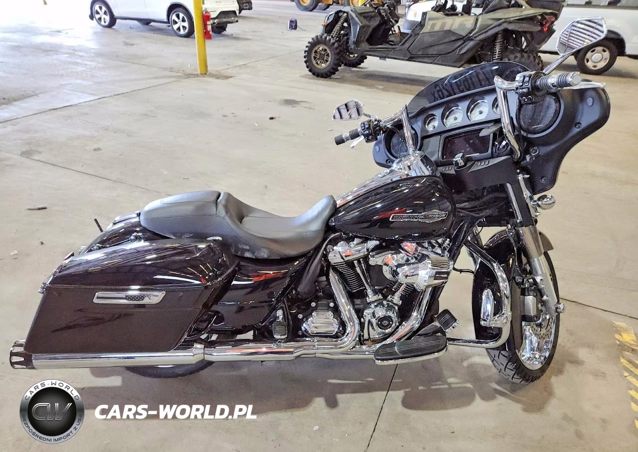 2023 Harley-Davidson Flhx