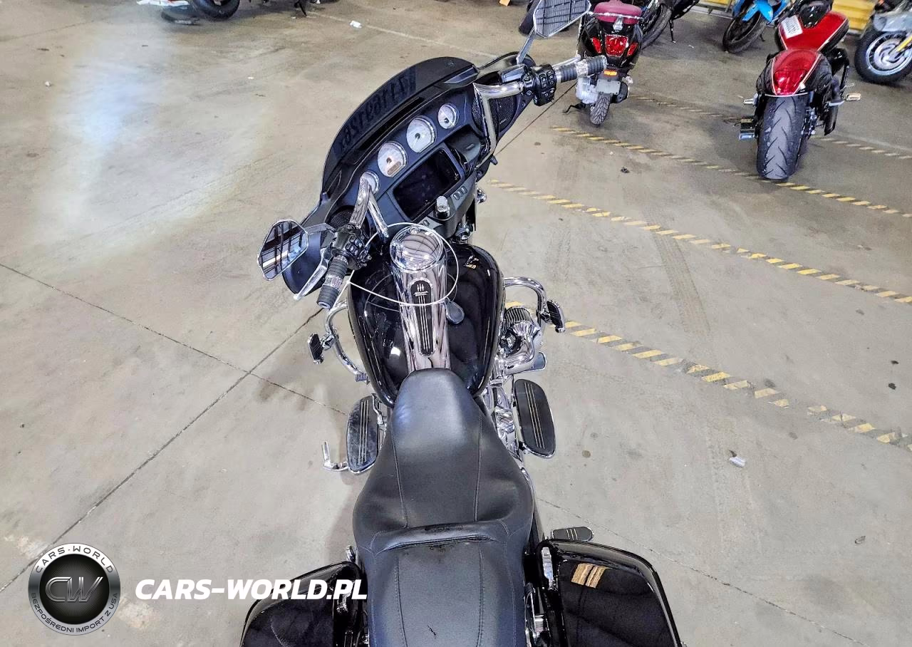 2023 Harley-Davidson Flhx VIN:1HD1KBC18PB660668 - 6