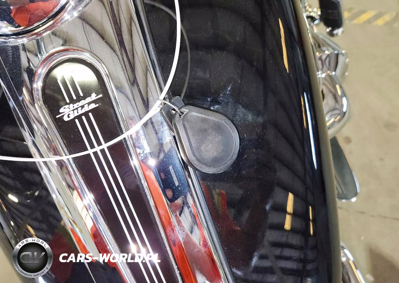 2023 Harley-Davidson Flhx VIN:1HD1KBC18PB660668 - 8
