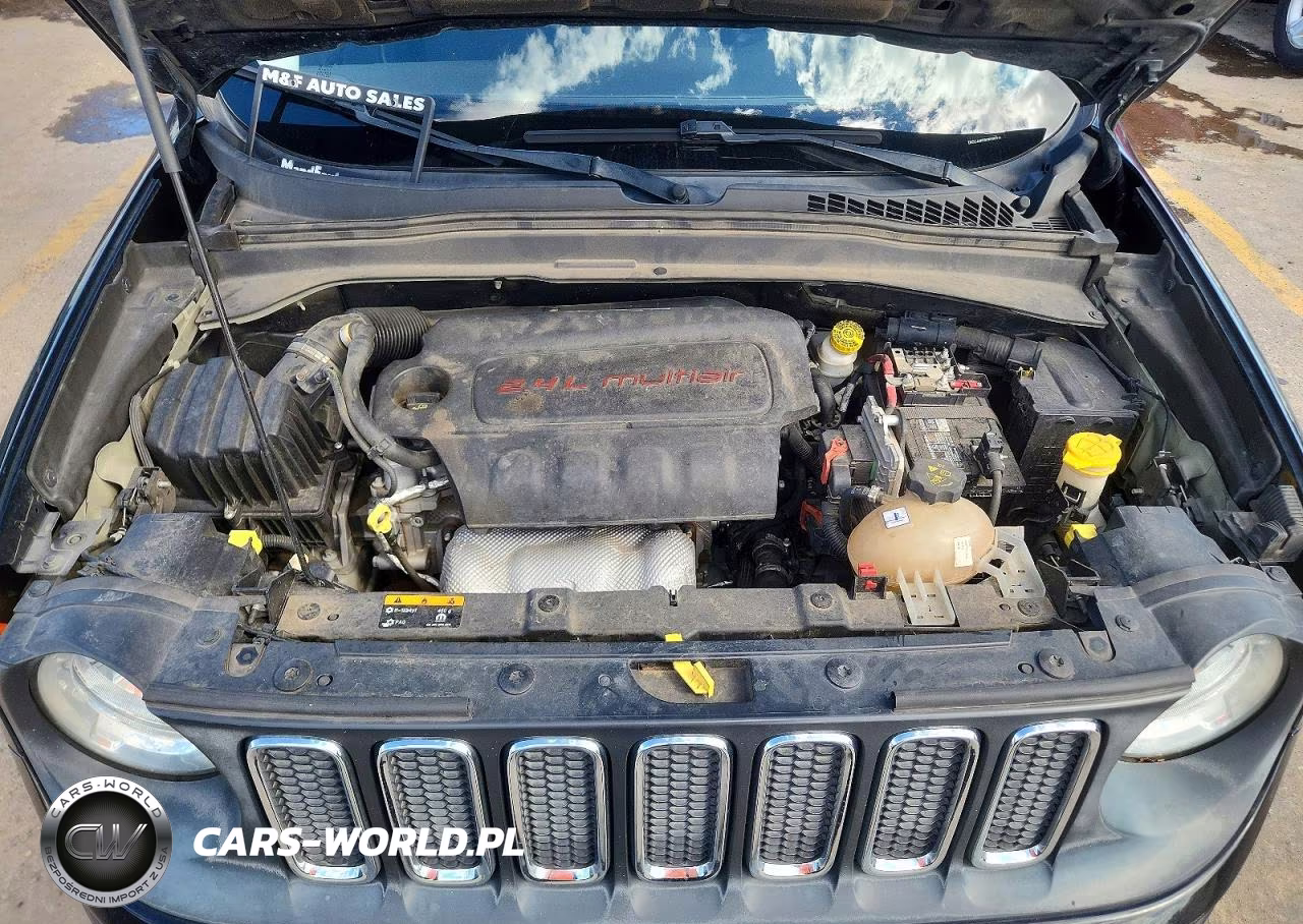 2016 Jeep Renegade Latitude VIN:ZACCJABT9GPD82718 - 11