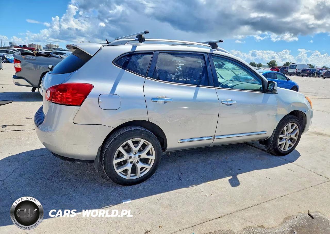 2012 Nissan Rogue S VIN:JN8AS5MT1CW292134 - 3