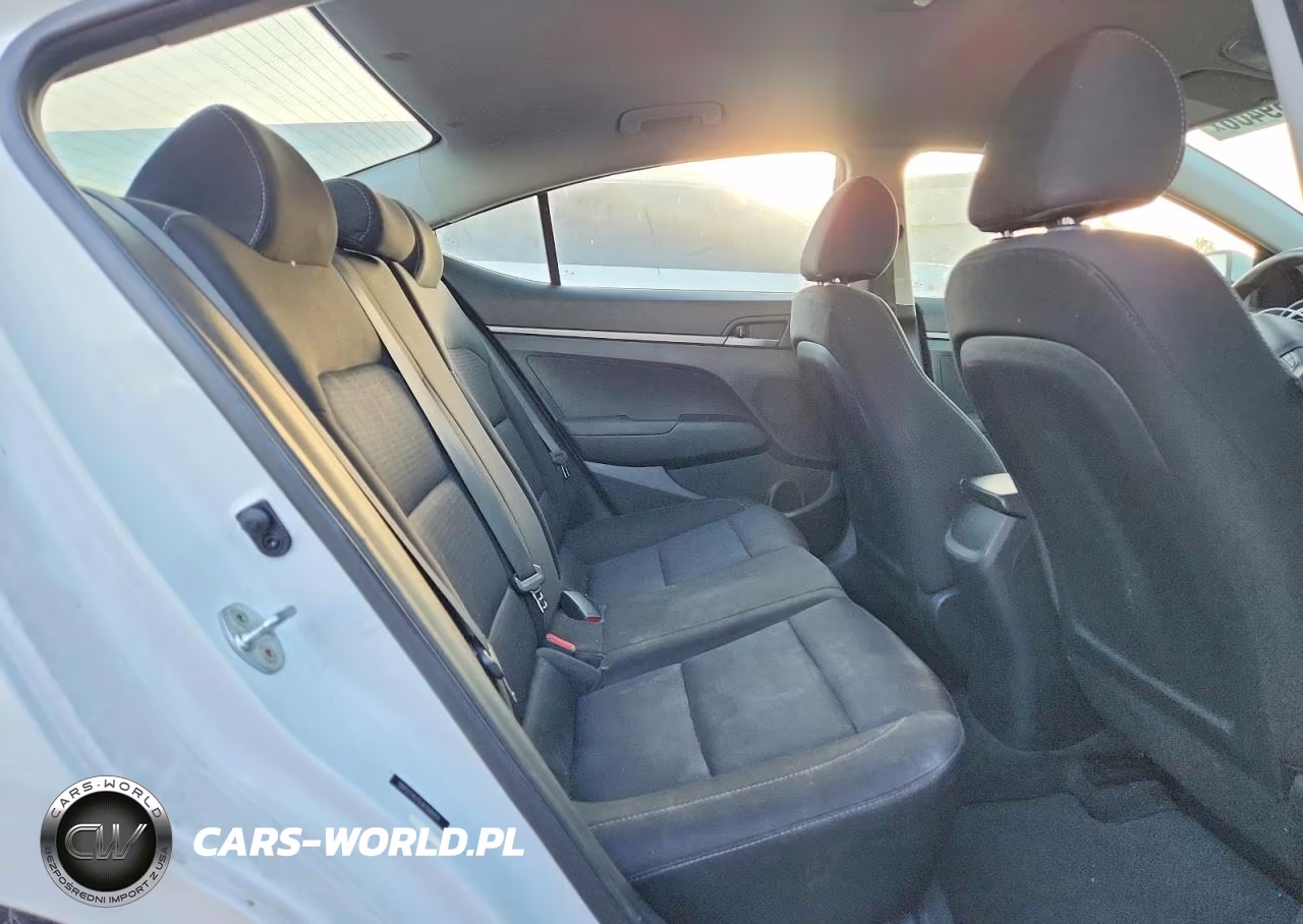 2018 Hyundai Elantra Se VIN:5NPD74LF6JH300411 - 10