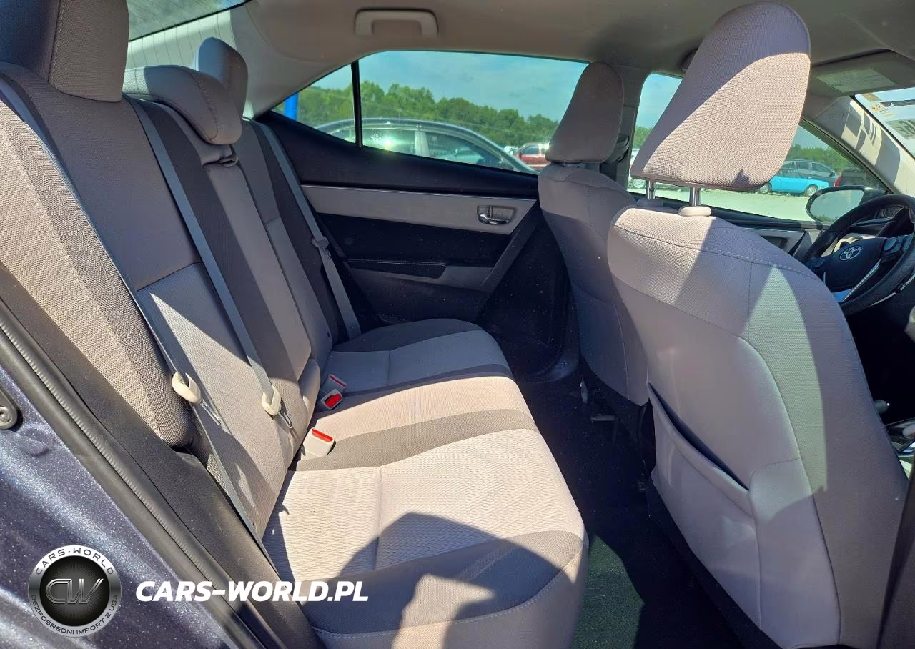 2017 Toyota Corolla Le VIN:5YFBURHE7HP716901 - 10