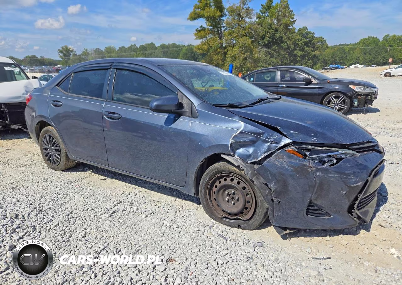 2017 Toyota Corolla Le VIN:5YFBURHE7HP716901 - 4