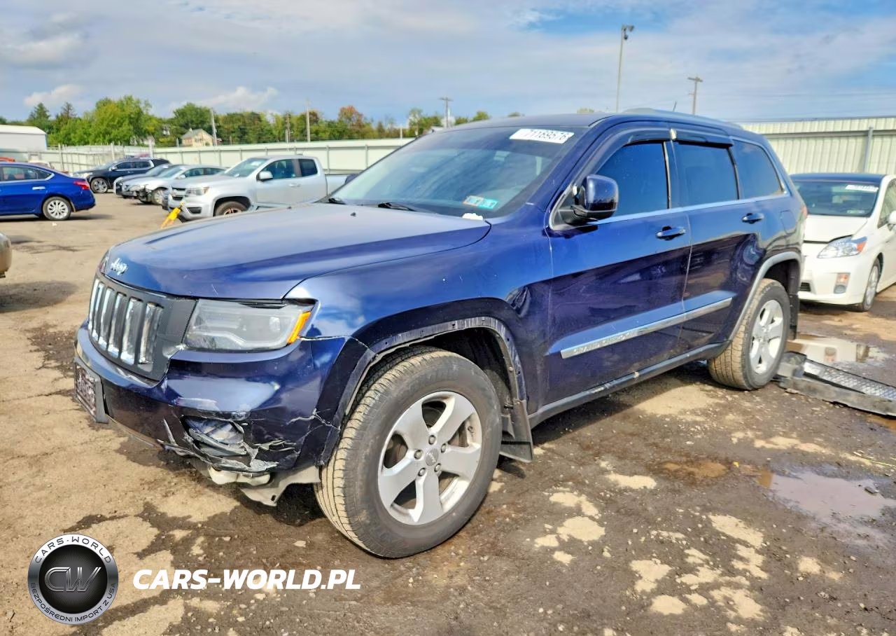 2012 Jeep Grand Cherokee Laredo VIN:1C4RJFAG1CC193586 - 1