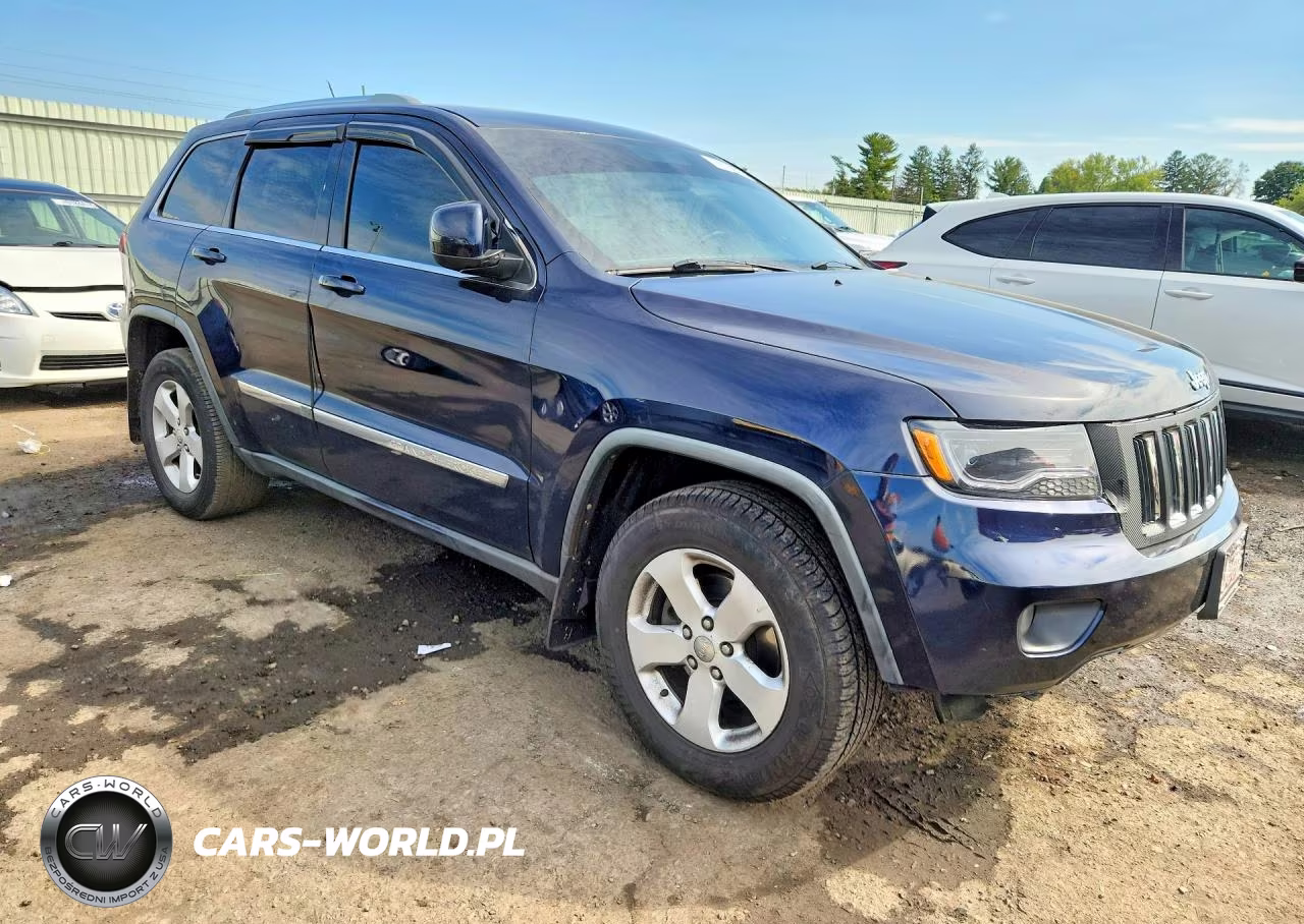2012 Jeep Grand Cherokee Laredo VIN:1C4RJFAG1CC193586 - 4