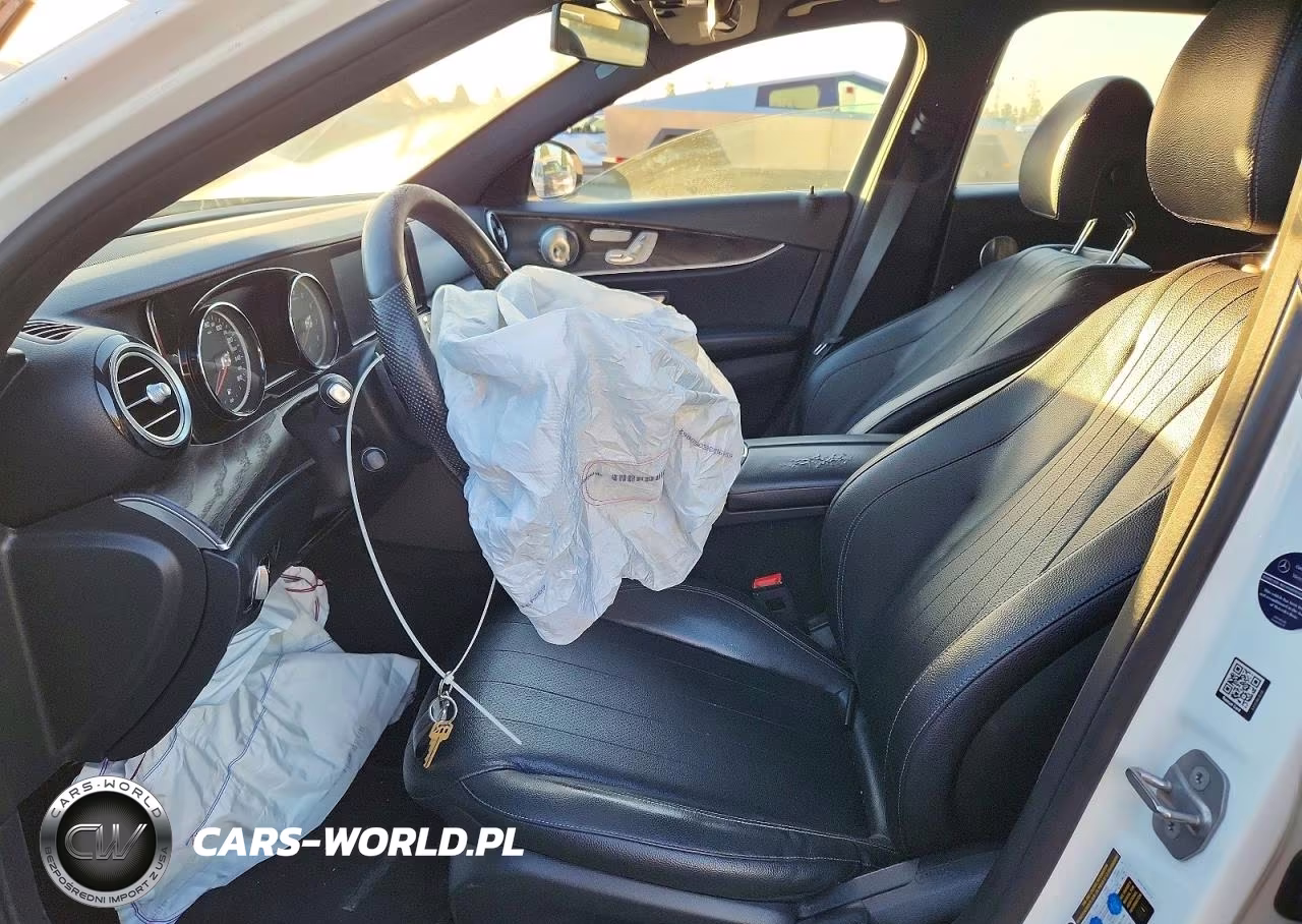 2018 Mercedes-Benz E 300 VIN:WDDZF4JB2JA311038 - 7