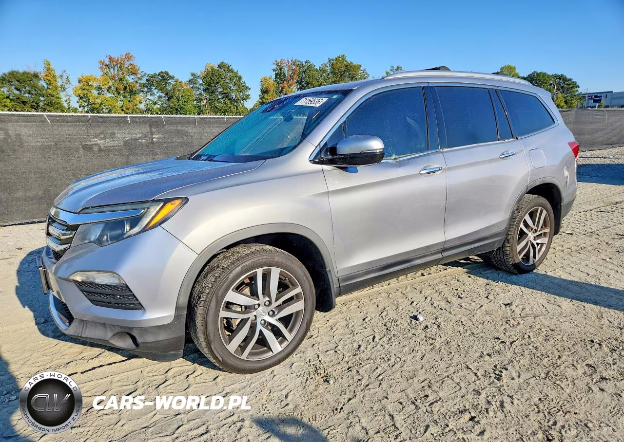 2016 Honda Pilot Touring VIN:5FNYF6H92GB068982 - 1