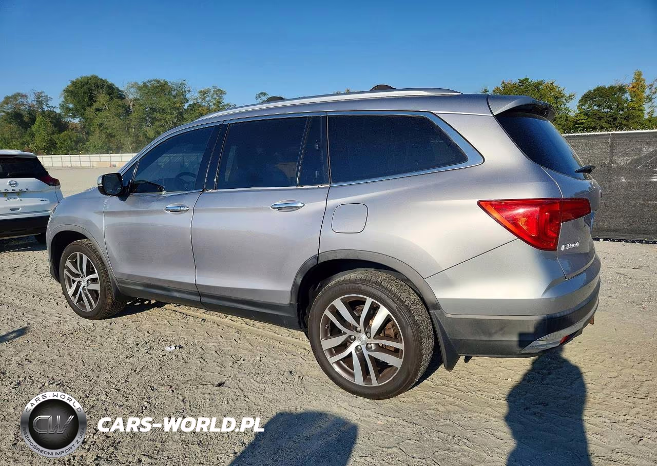 2016 Honda Pilot Touring VIN:5FNYF6H92GB068982 - 2