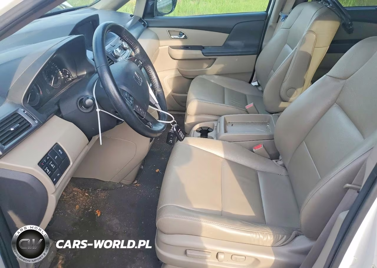 2014 Honda Odyssey Touring VIN:5FNRL5H94EB047328 - 7