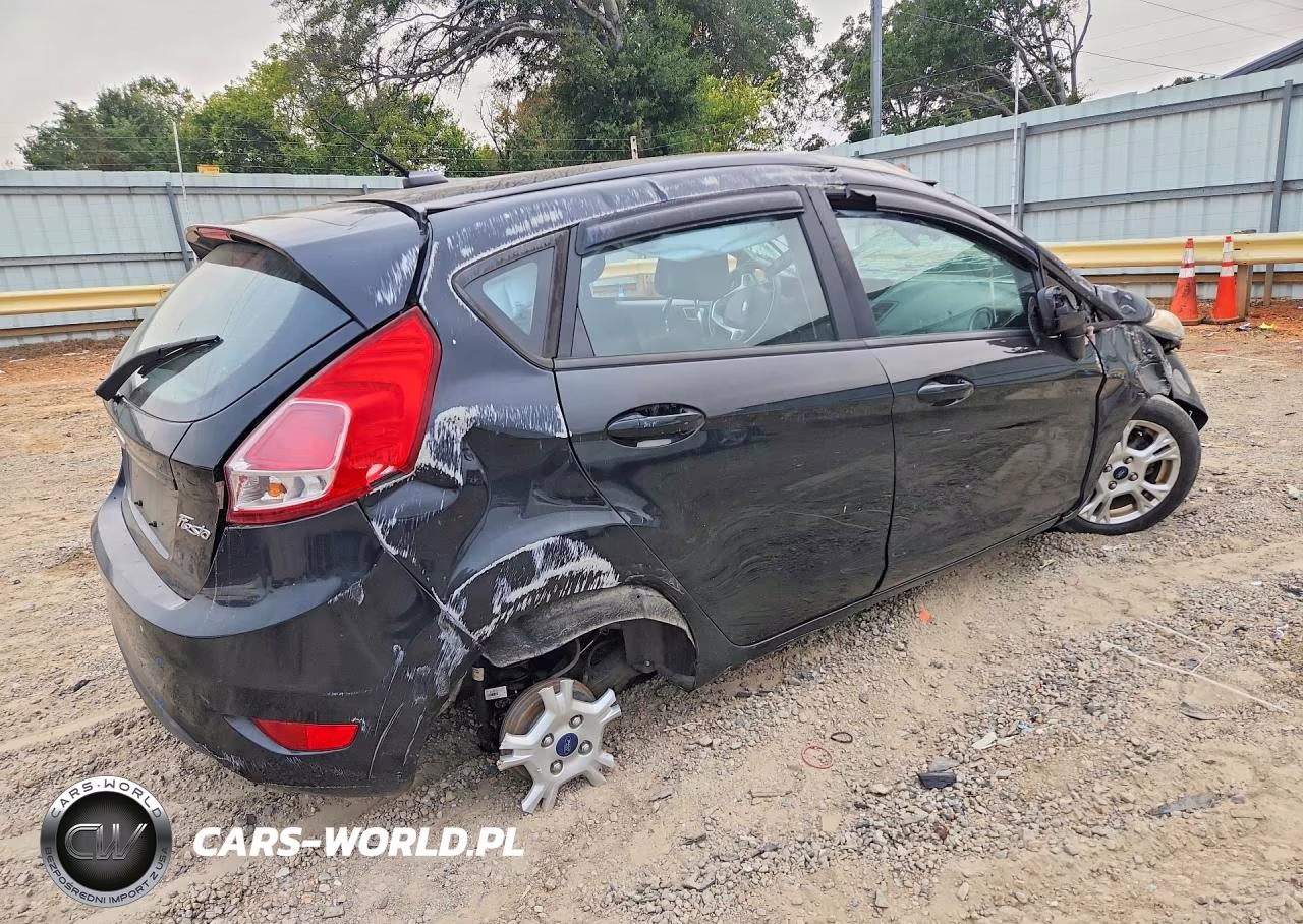 2016 Ford Fiesta Se VIN:3FADP4EJ7GM134023 - 3