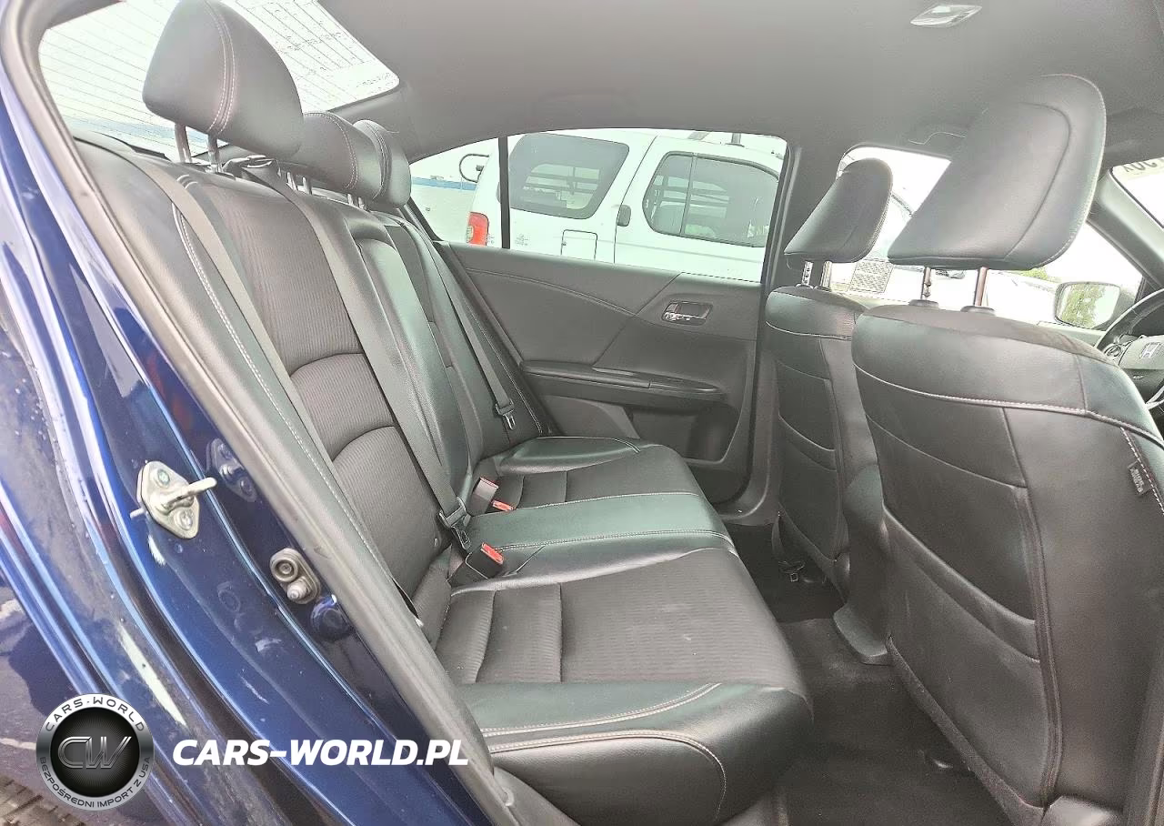2016 Honda Accord Sport VIN:1HGCR2F57GA037201 - 10