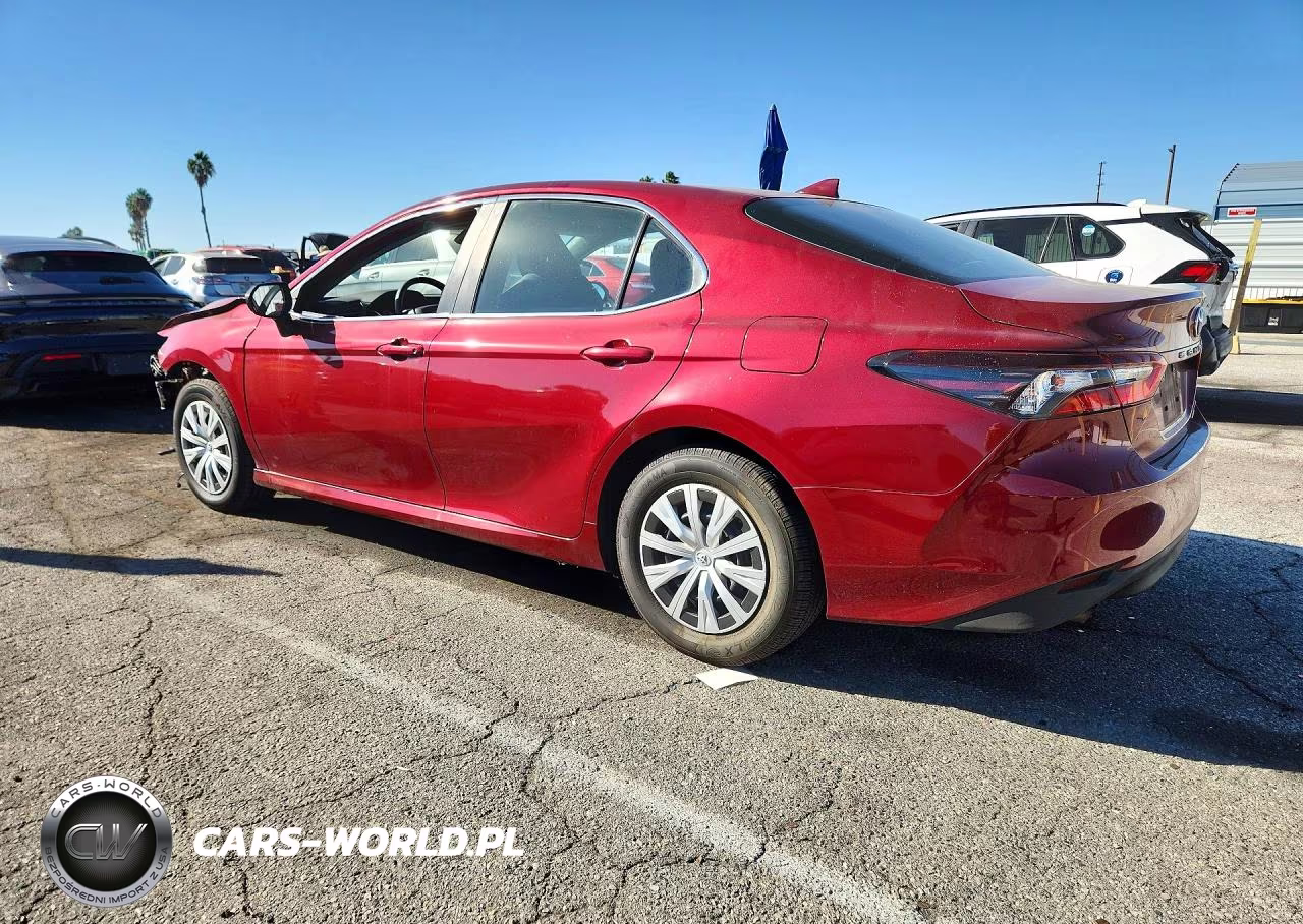 2022 Toyota Camry Le VIN:4T1C31AK0NU577388 - 2