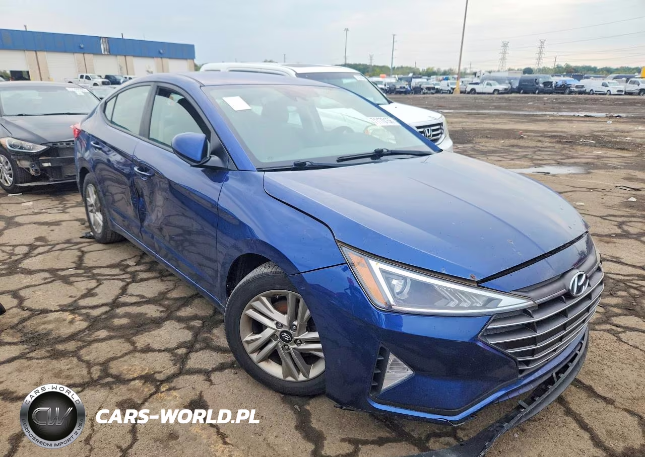 2020 Hyundai Elantra Sel VIN:5NPD84LF8LH560700 - 4