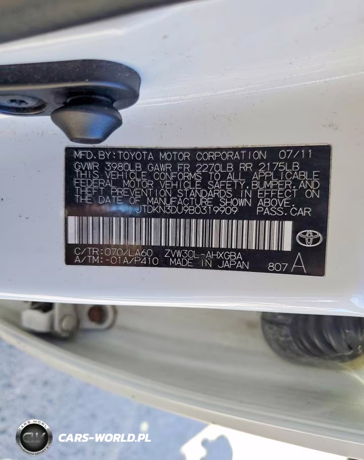 2011 Toyota Prius Four VIN:JTDKN3DU9B0319909 - 12