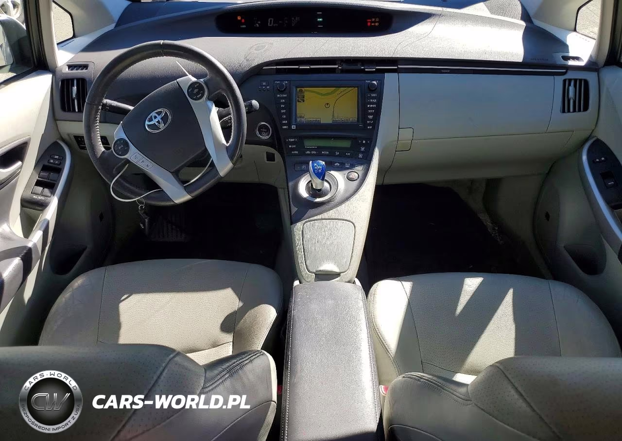 2011 Toyota Prius Four VIN:JTDKN3DU9B0319909 - 8
