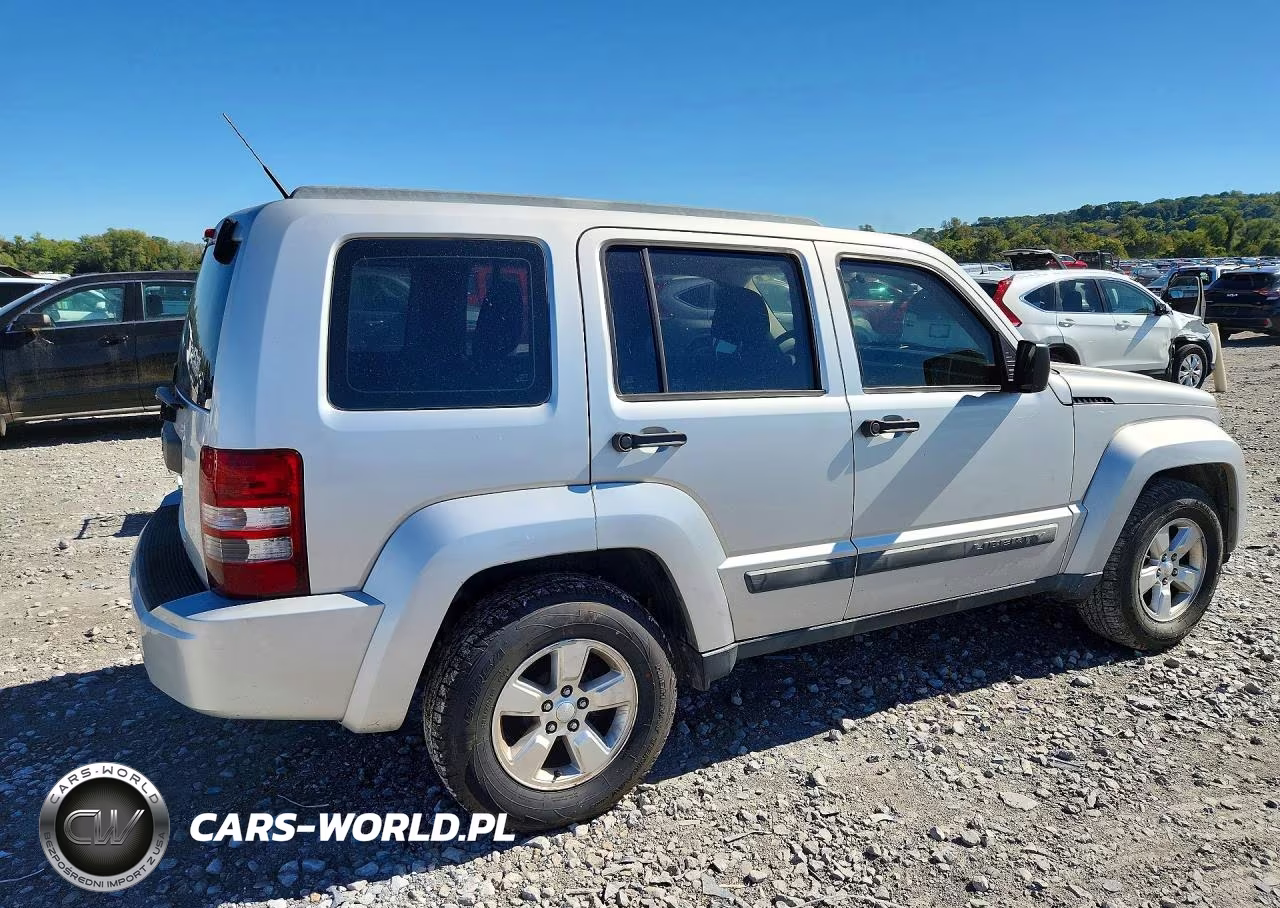 2011 Jeep Liberty Sport VIN:1J4PP2GK6BW508416 - 3