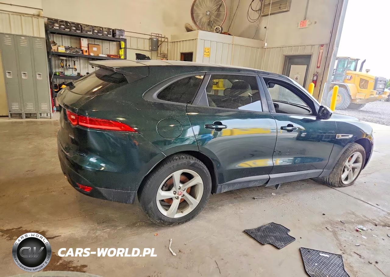 2018 Jaguar F-Pace Premium VIN:SADCJ2FX8JA295276 - 3