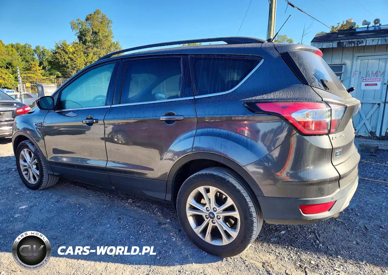 2018 Ford Escape Sel VIN:1FMCU9HD1JUD40390 - 2