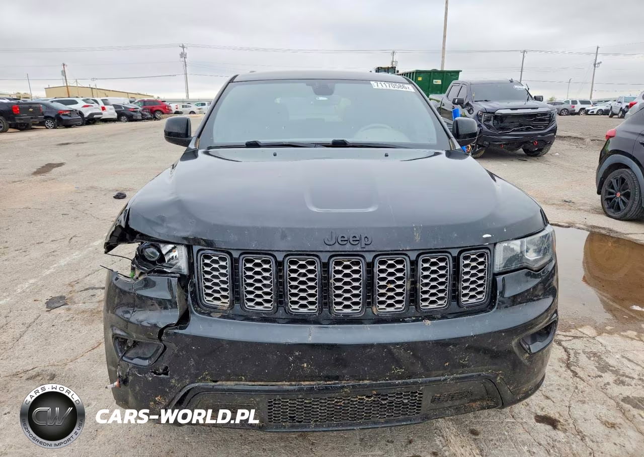 2019 Jeep Grand Cherokee Laredo VIN:1C4RJFAGXKC778083 - 5