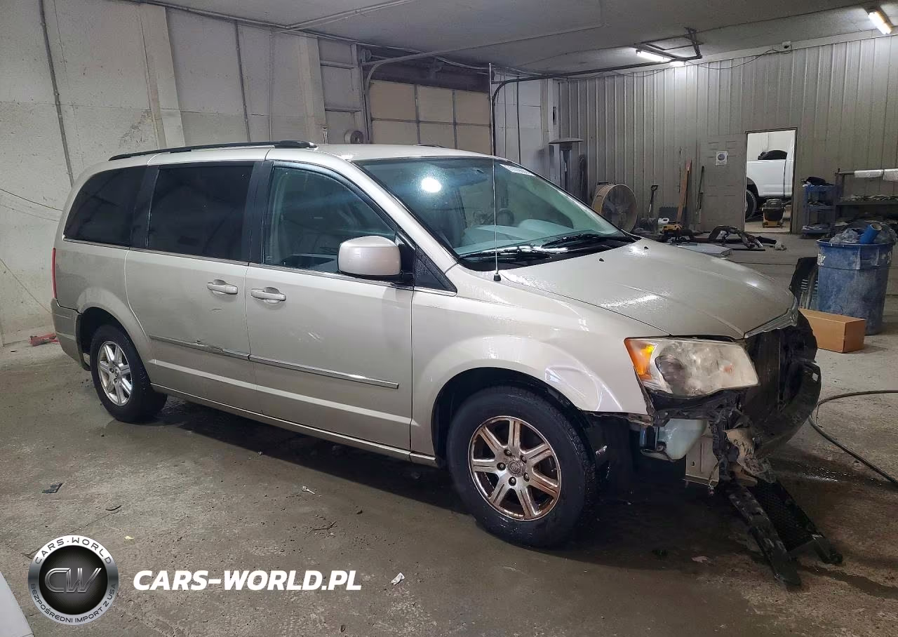 2009 Chrysler Town & Country Touring VIN:2A8HR54149R674060 - 4
