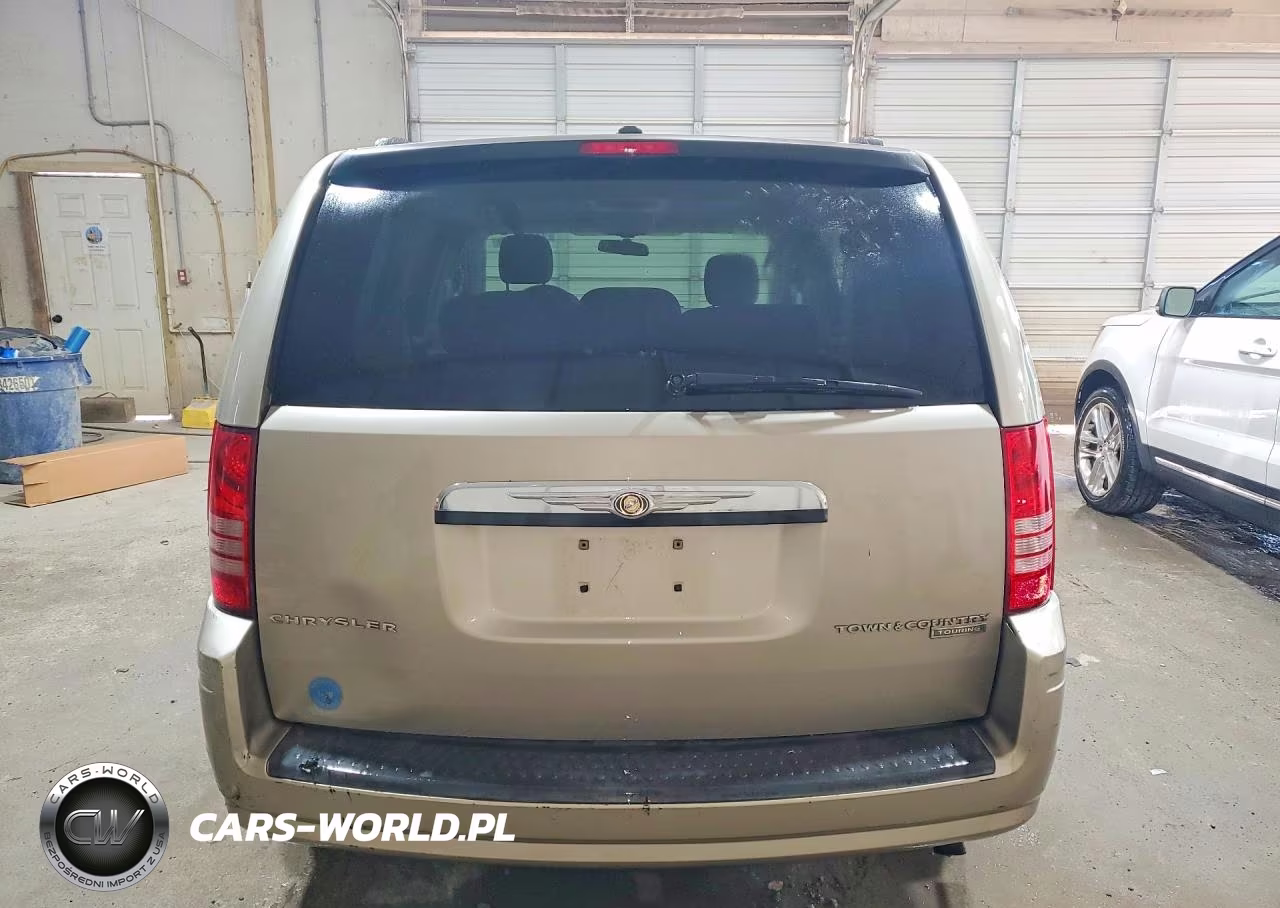 2009 Chrysler Town & Country Touring VIN:2A8HR54149R674060 - 6