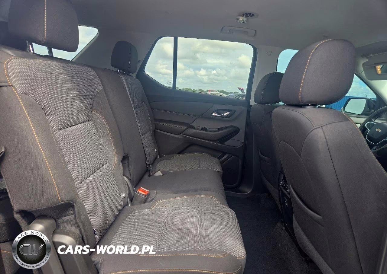 2021 Chevrolet Traverse Ls VIN:1GNERFKW5MJ227921 - 11