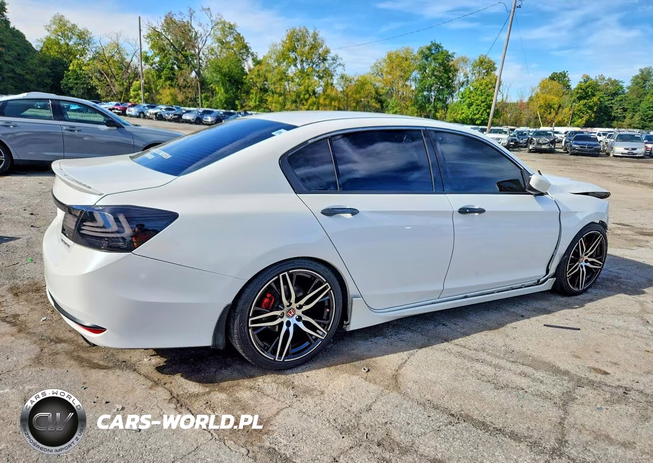 2016 Honda Accord Sport VIN:1HGCR2F55GA230074 - 3