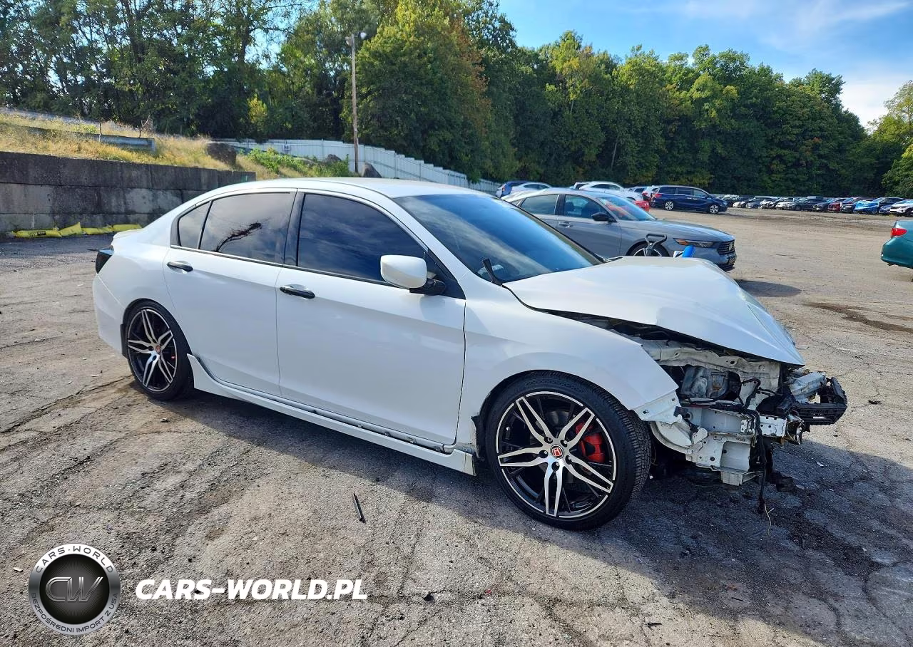 2016 Honda Accord Sport VIN:1HGCR2F55GA230074 - 4