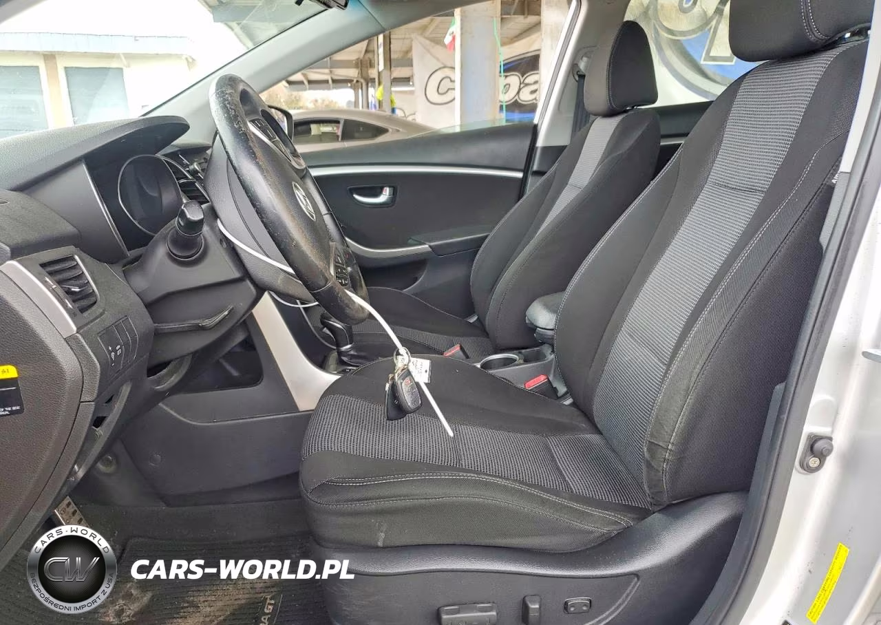 2016 Hyundai Elantra Gt Base VIN:KMHD35LH4GU260892 - 7