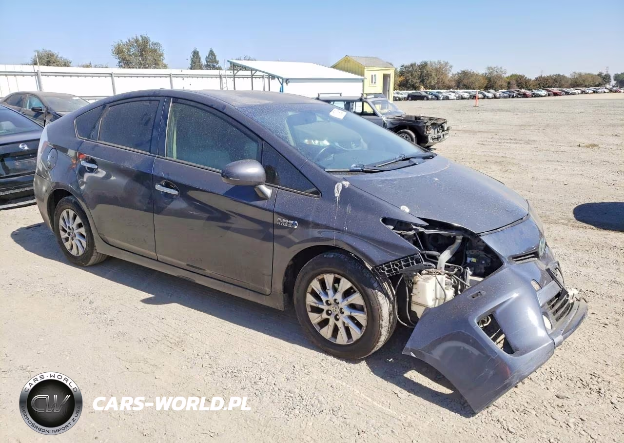 2012 Toyota Prius Plug-In Hybrid Advanced VIN:JTDKN3DP5C3021030 - 4