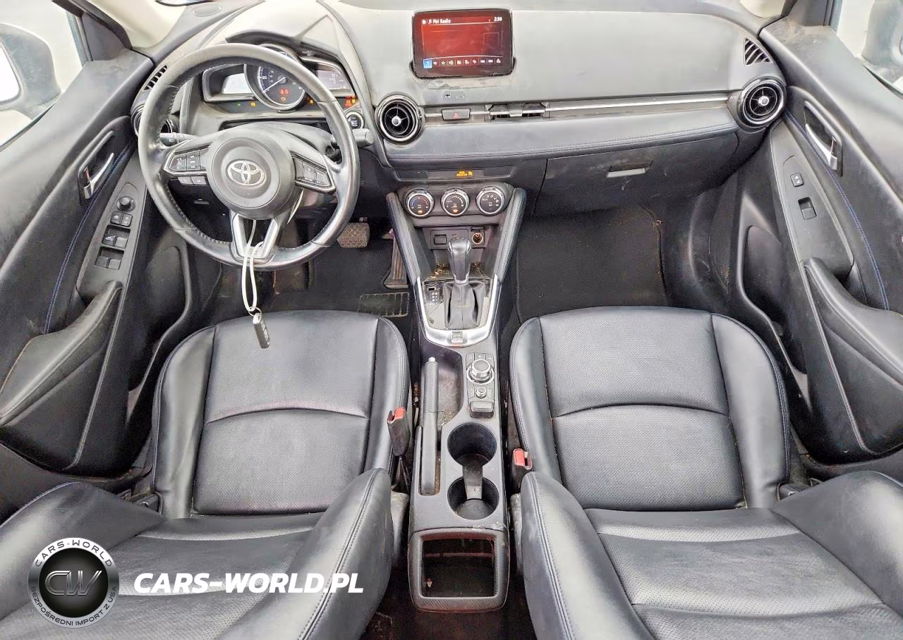 2019 Toyota Yaris Xle VIN:3MYDLBYVXKY502402 - 8