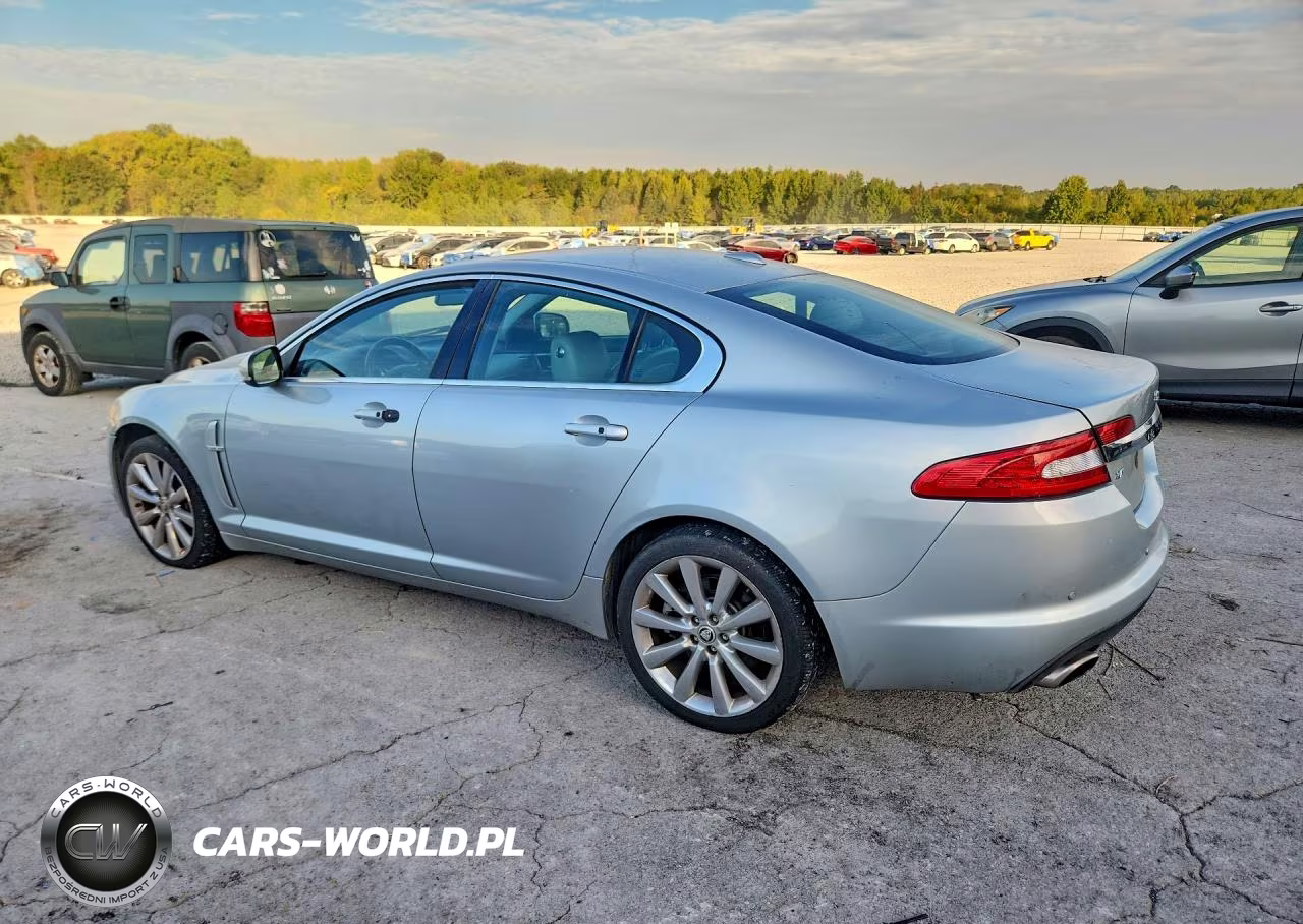 2010 Jaguar Xf Premium VIN:SAJWA0GB2ALR74840 - 2