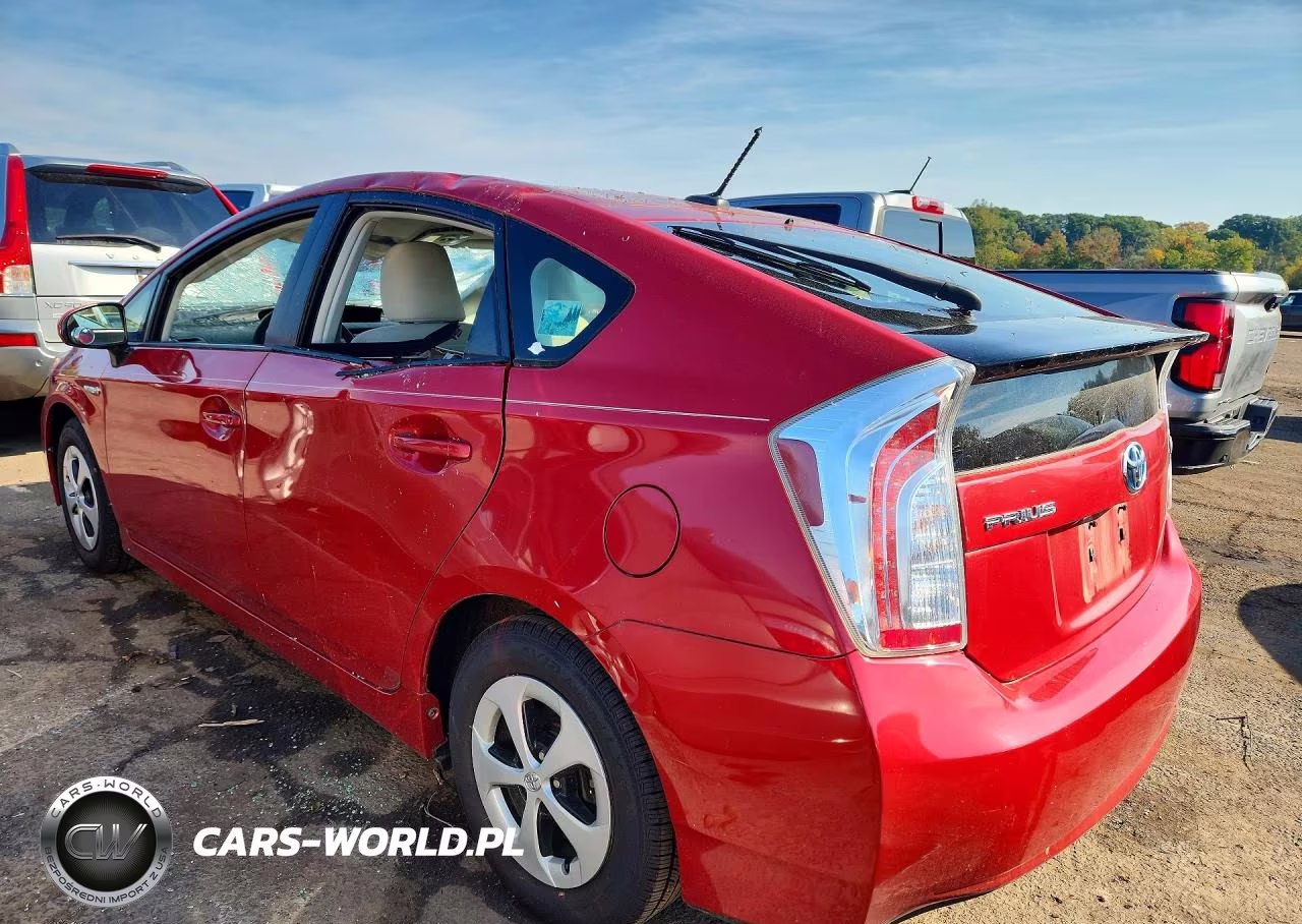 2015 Toyota Prius Three VIN:JTDKN3DU7F1982895 - 2