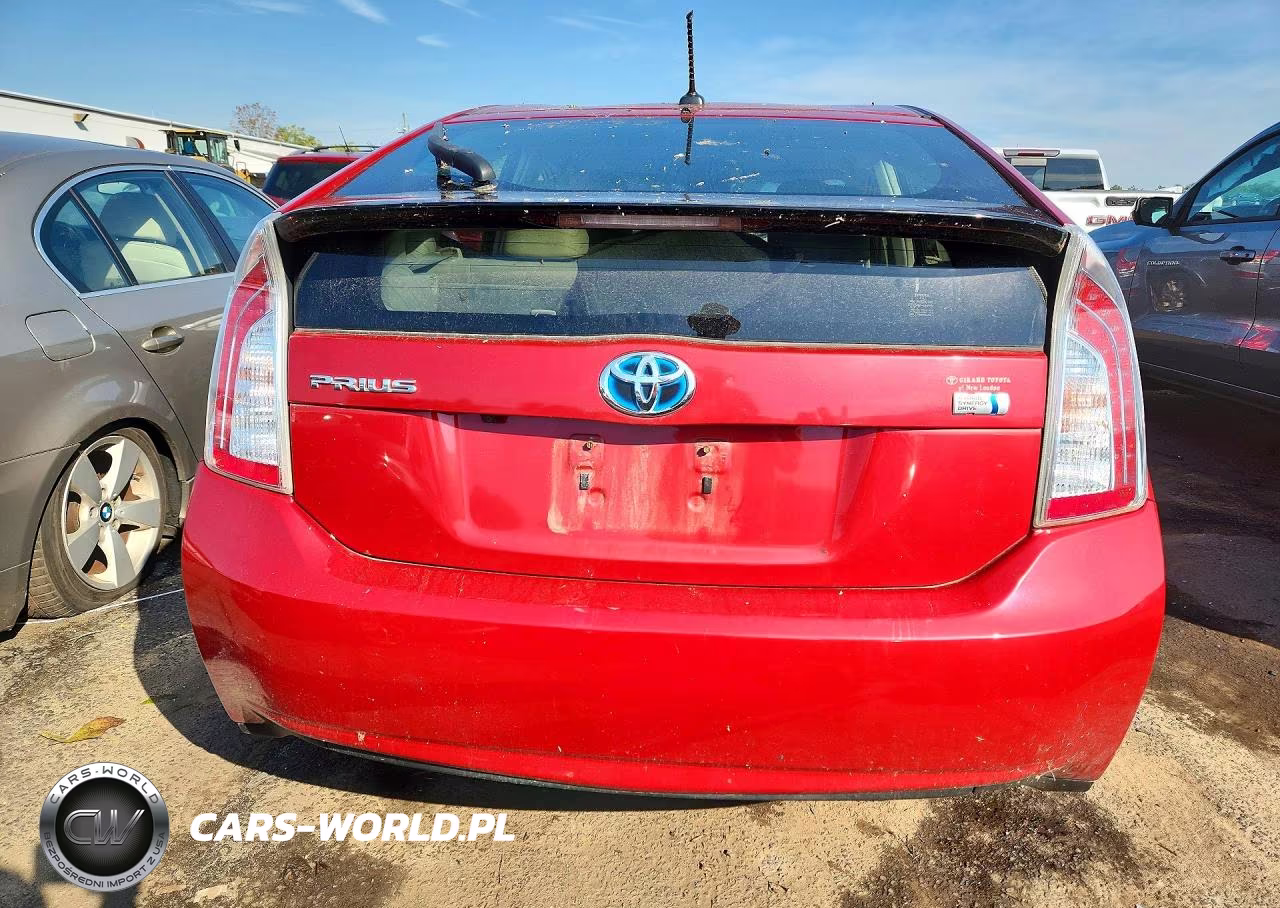 2015 Toyota Prius Three VIN:JTDKN3DU7F1982895 - 6