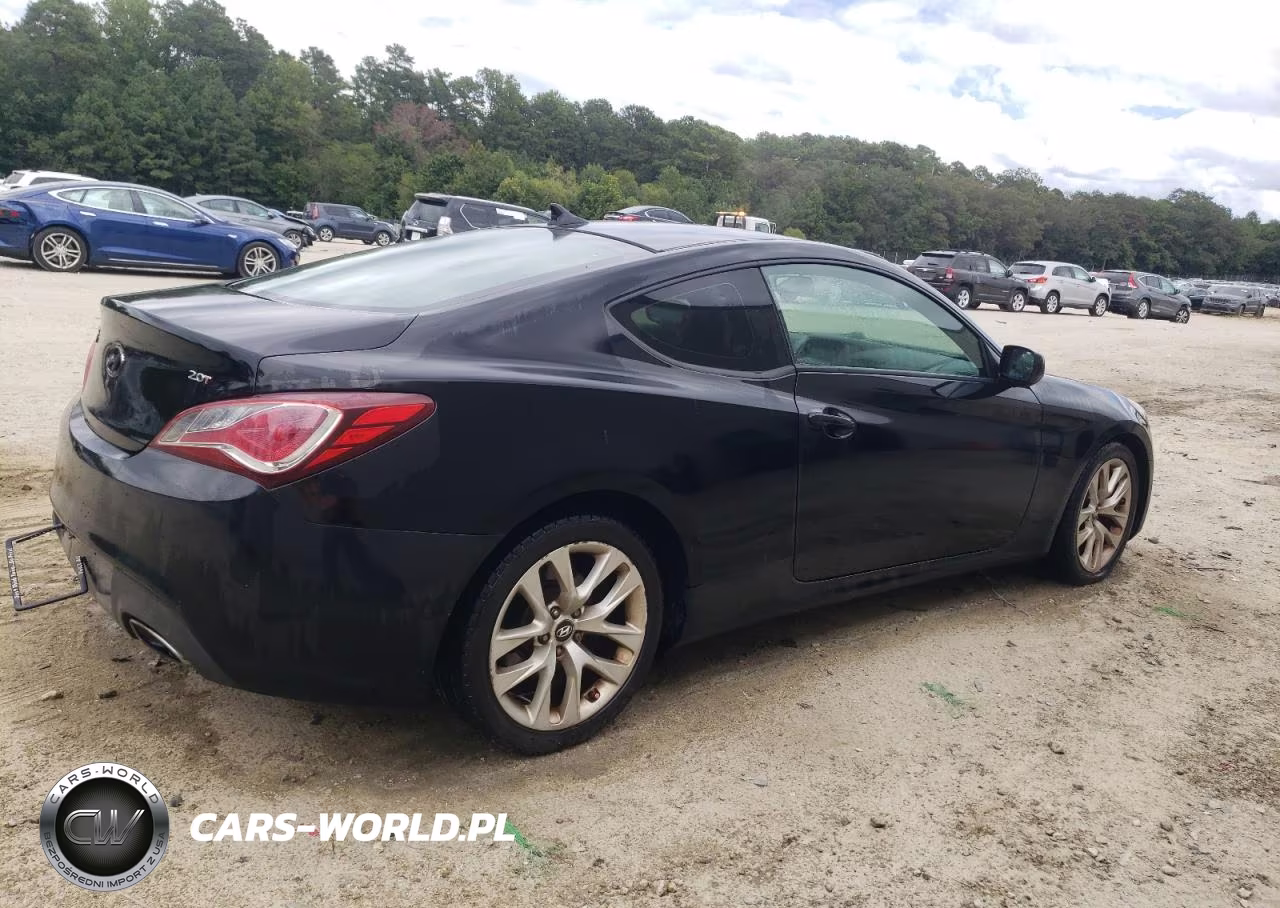 2013 Hyundai Genesis Coupe 2.0T VIN:KMHHT6KD8DU110723 - 3
