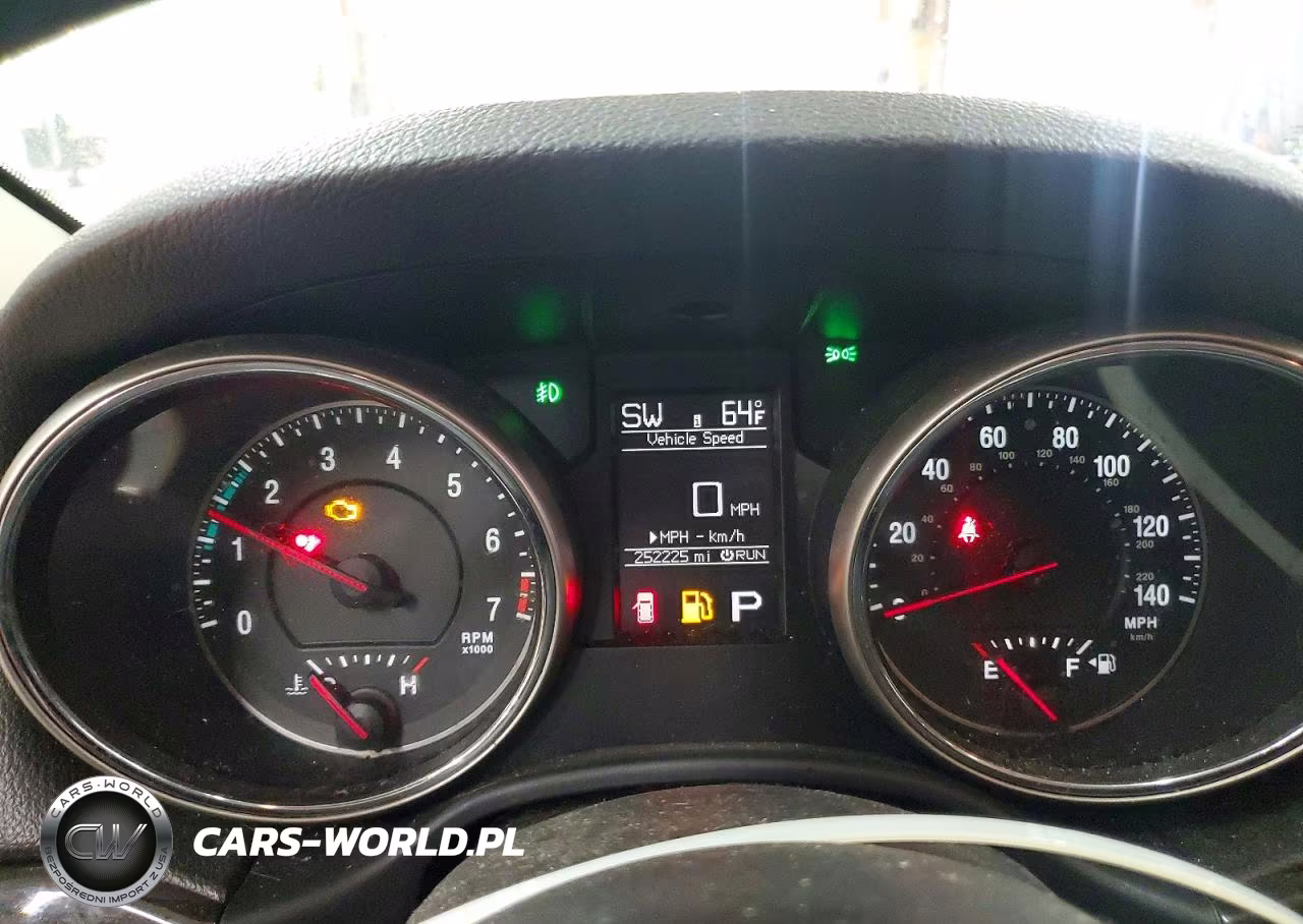 2011 Jeep Grand Cherokee Laredo VIN:1J4RS4GG0BC573410 - 9