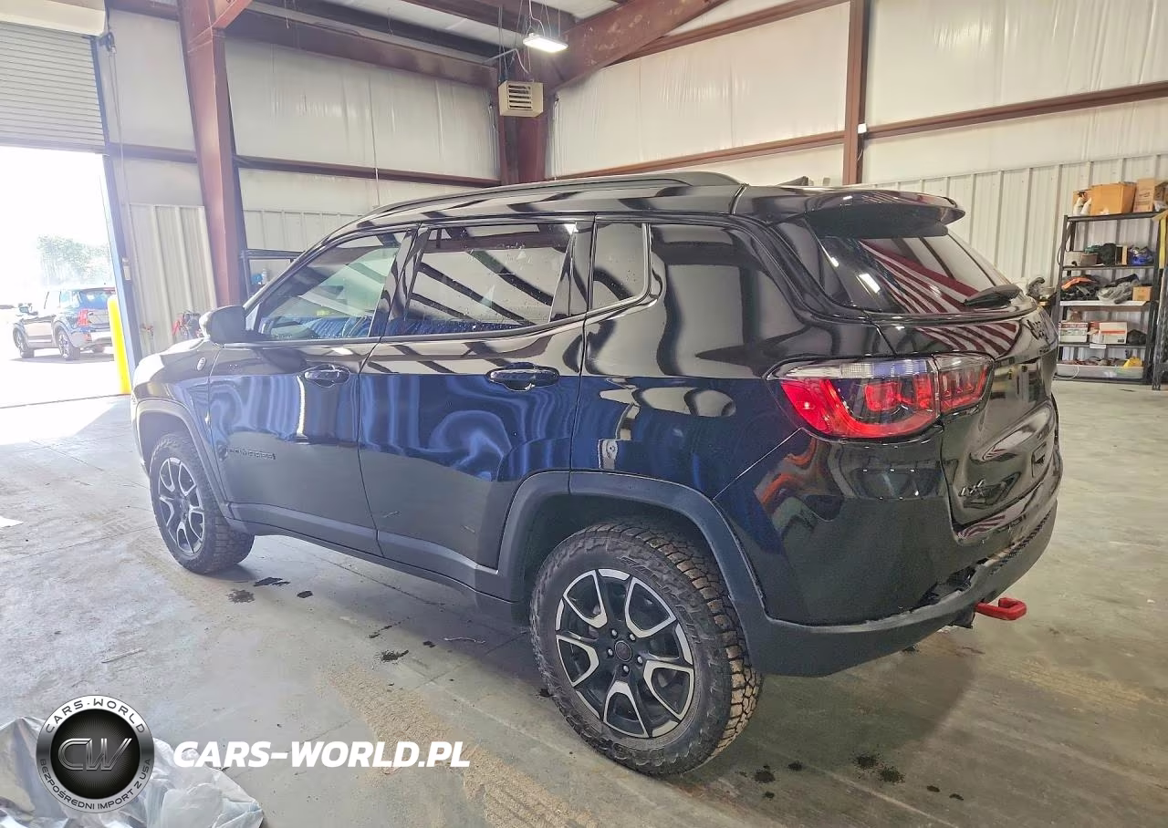 2025 Jeep Compass Trailhawk VIN:3C4NJDDN4ST615740 - 2