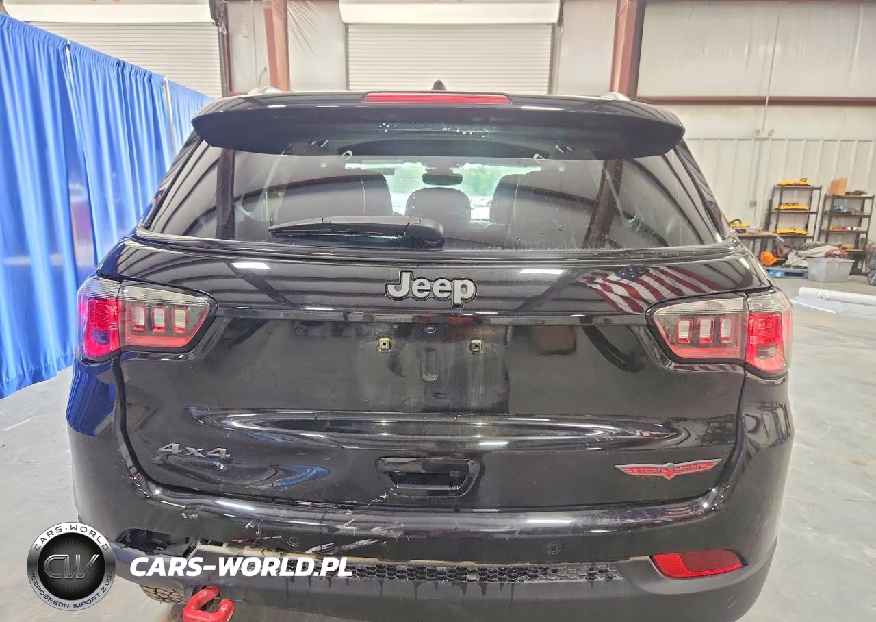 2025 Jeep Compass Trailhawk VIN:3C4NJDDN4ST615740 - 6