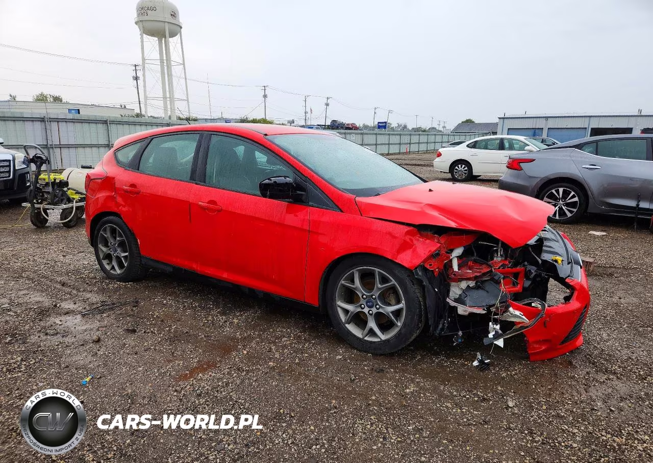 2013 Ford Focus Se VIN:1FADP3K24DL303466 - 4
