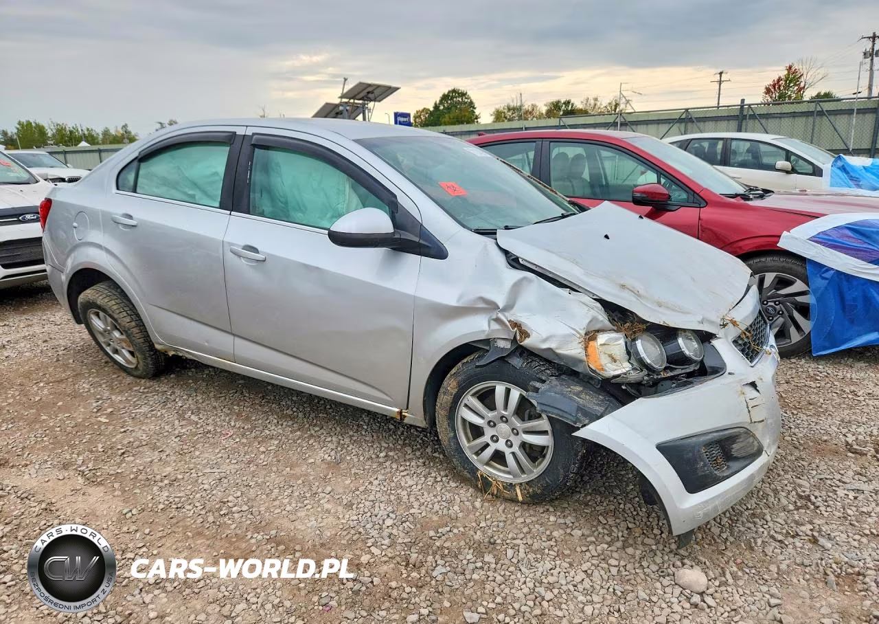 2014 Chevrolet Sonic Lt VIN:1G1JC5SGXE4105169 - 4