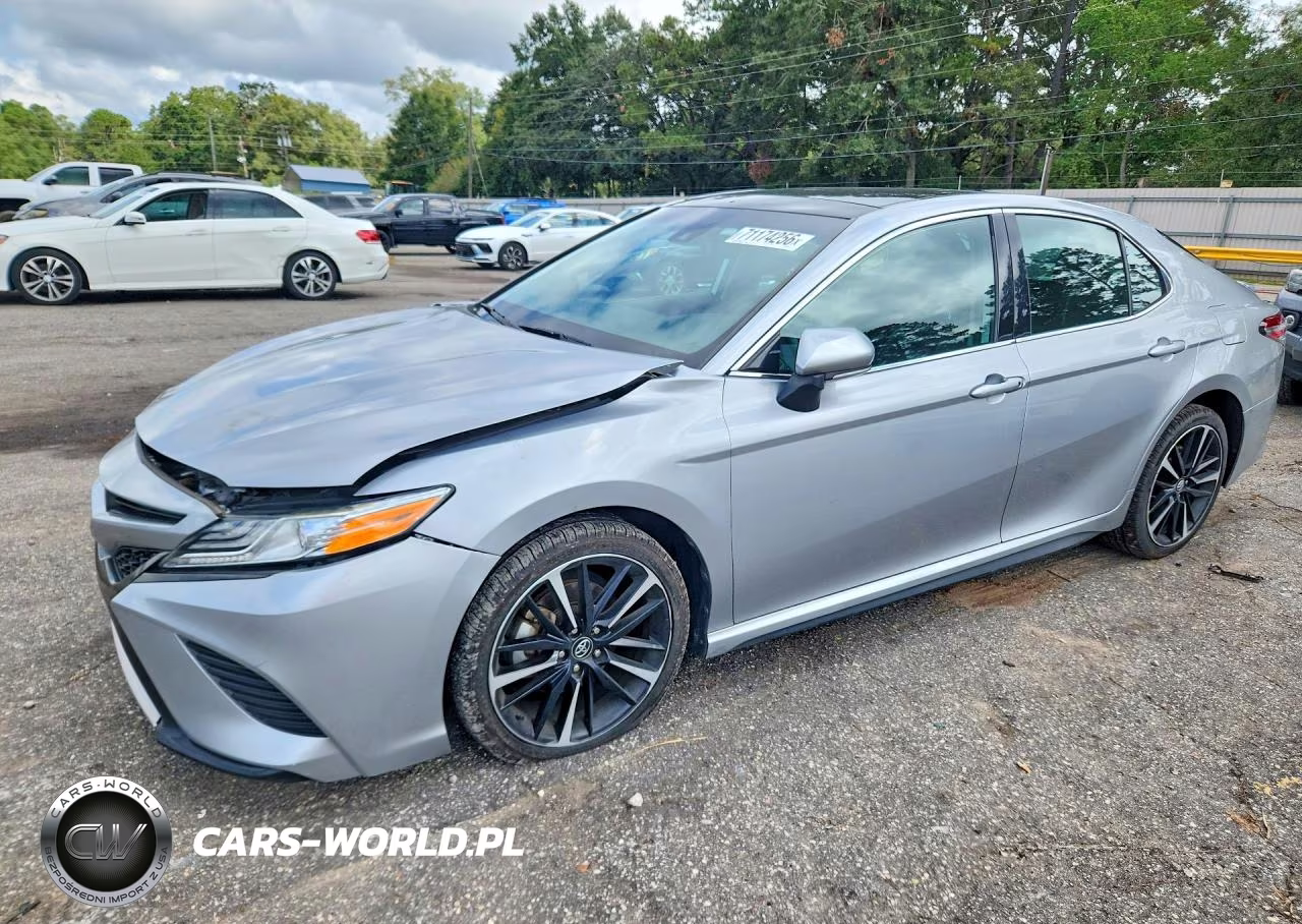 2020 Toyota Camry Xse – zdjęcie 1 z 12