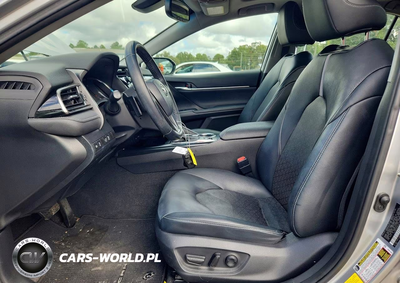 2020 Toyota Camry Xse VIN:4T1K61AK8LU310984 - 7