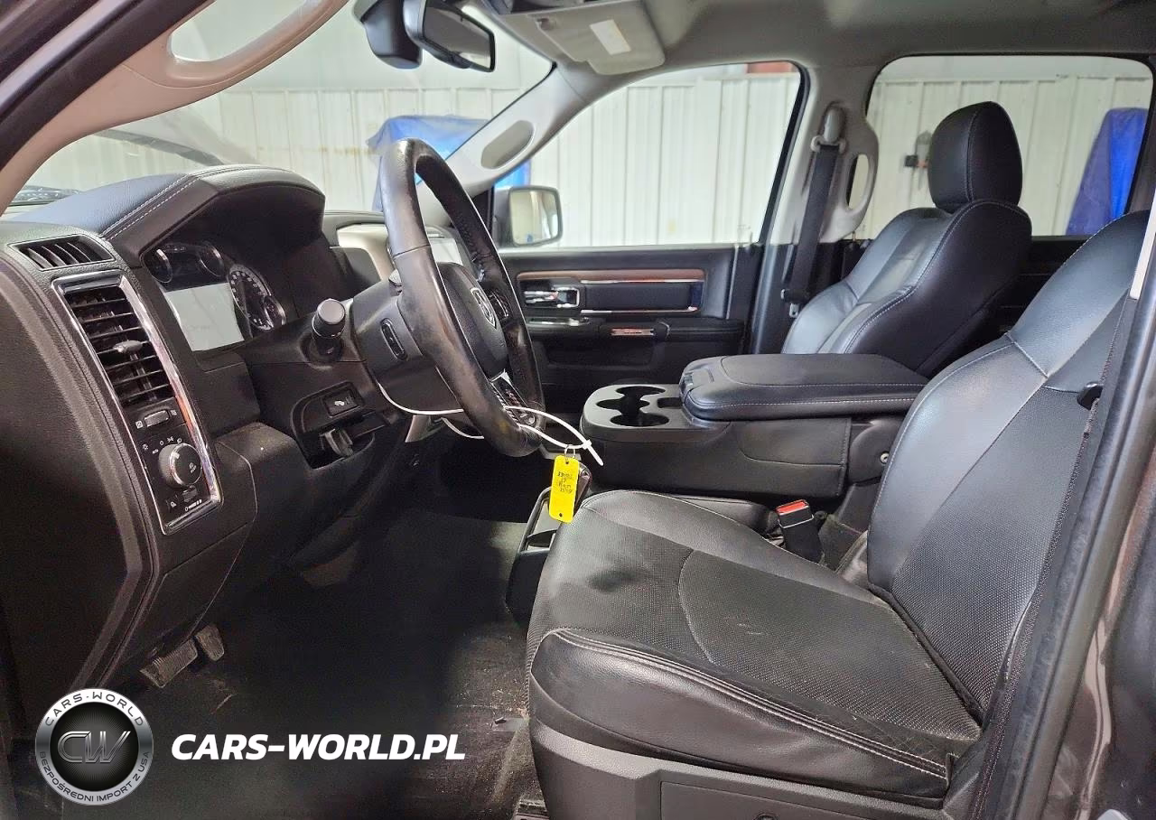 2017 Ram 1500 Laramie VIN:1C6RR7NT9HS774747 - 7